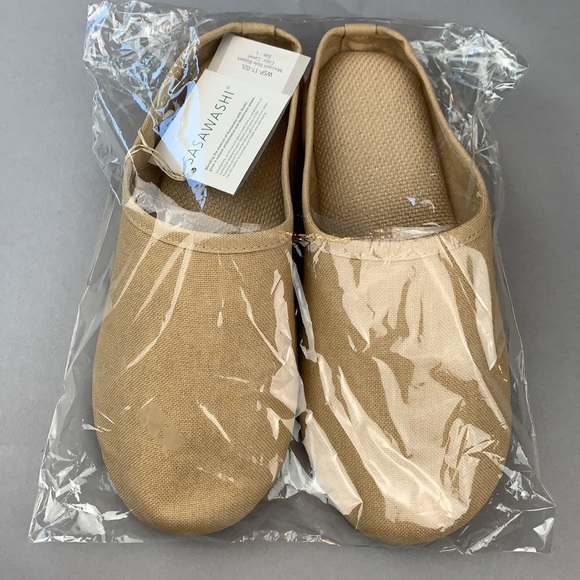 *READ SIZING*Sasawashi Room Shoes in CAMEL - Picture 3 of 9